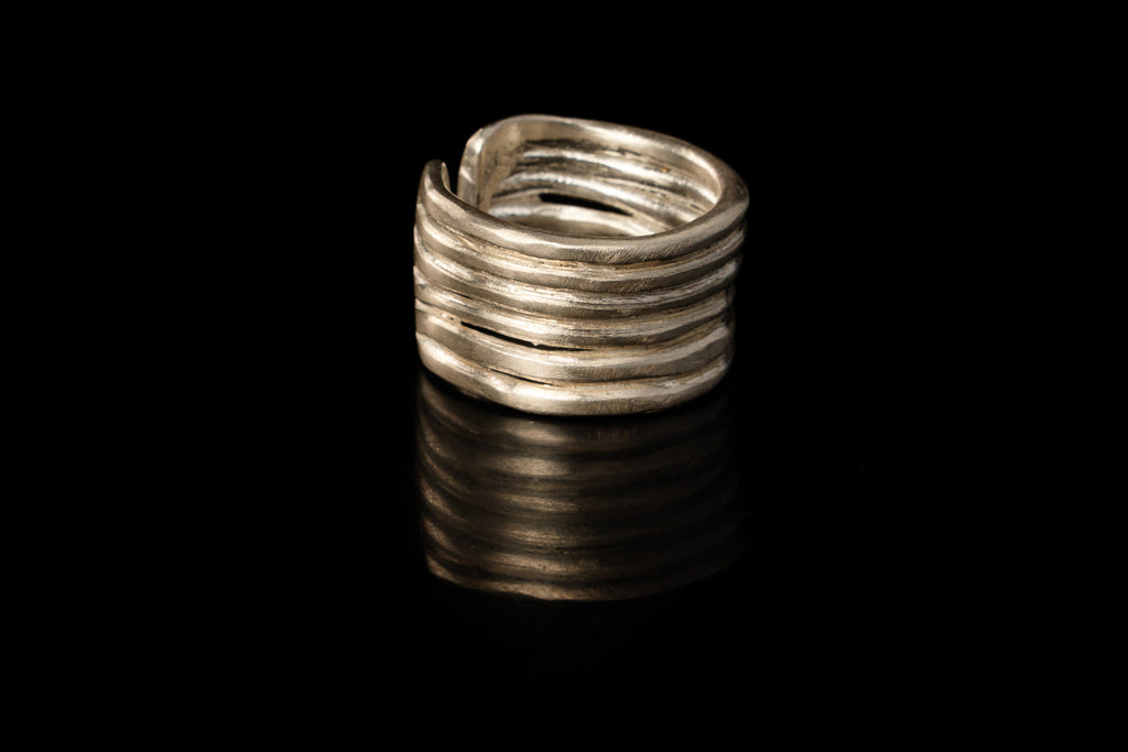SIX LINES RINGS