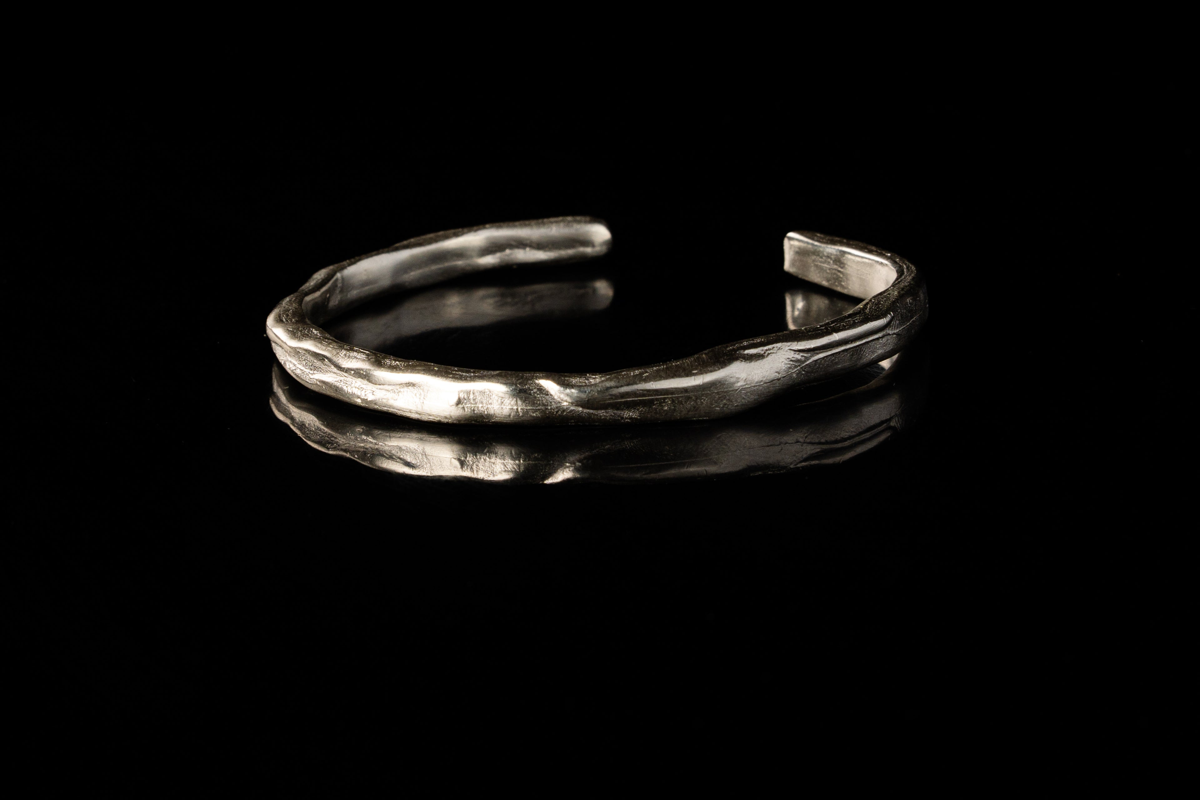 WAVE BRACELET