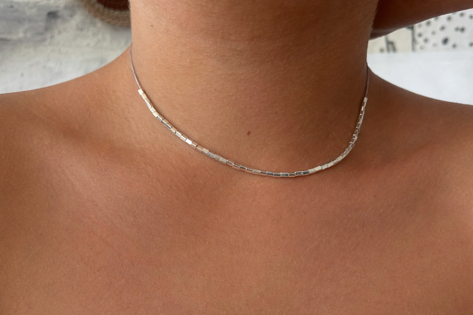 SINGLE SQUARE NECKLACE