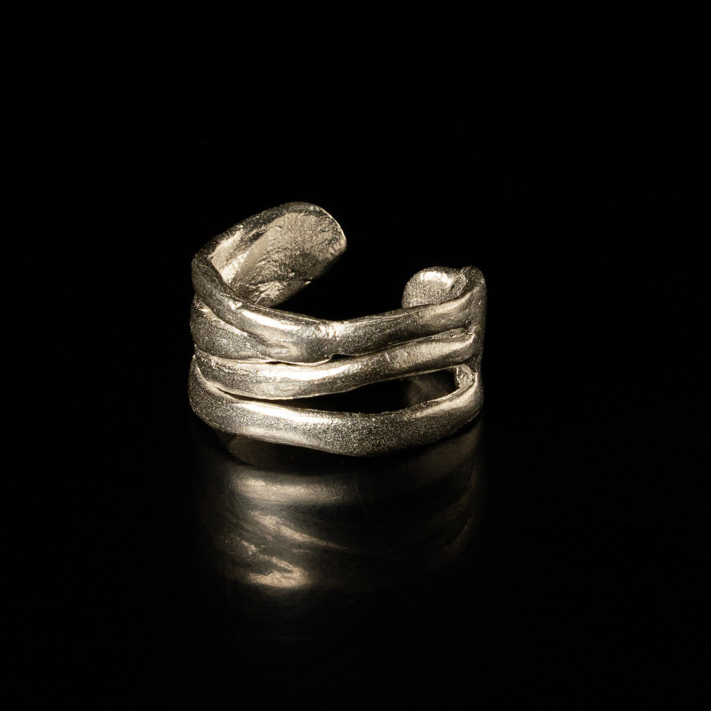 FOUR LINES RING